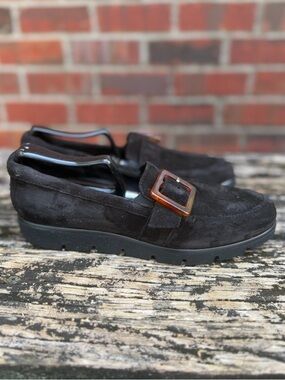 Vaneli Jakeen Black Suede Sz 8N Slip-On Loafers with Tortoiseshell Buckle X1